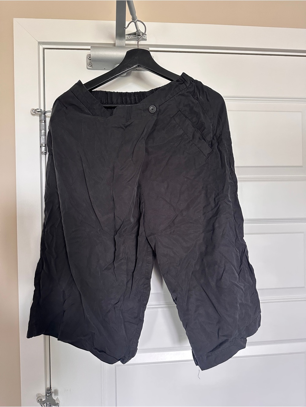 sdeer Black Wide Leg Cropped Pants Minimalist Elastic Waist M